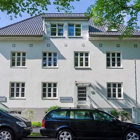 3 Lotsenkoje Apartment